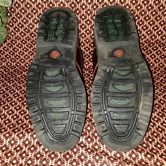 Earth Brown Shoes - Picture 8 of 8